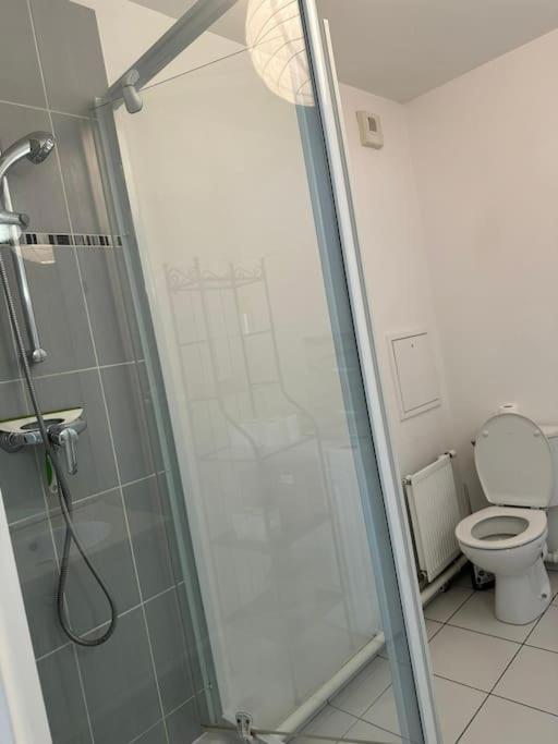 Apartment Grand De 37m Carres - Rer Laplace Et Maison Des Examens A 5 Minutes A Pied Arcueil